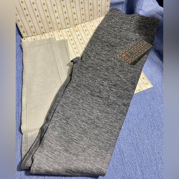 Ombré High-Waisted Stretch Leggings - Picture 5 of 5